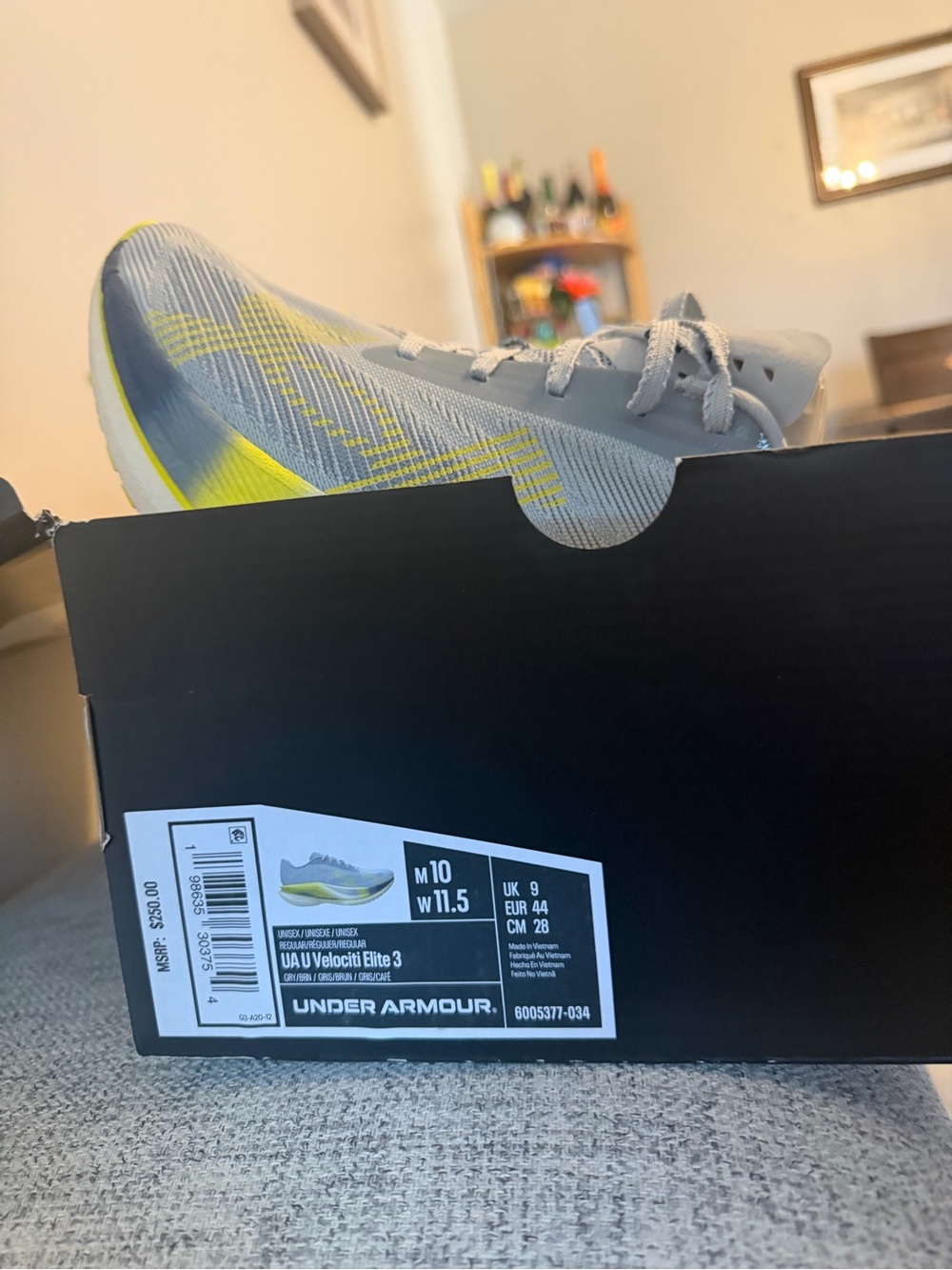 Under Armour UA Velociti Elite 3 Running Shoes - Gray & Yellow